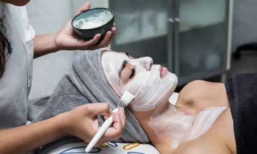 Brightening facial treatments | Plastic Surgery India